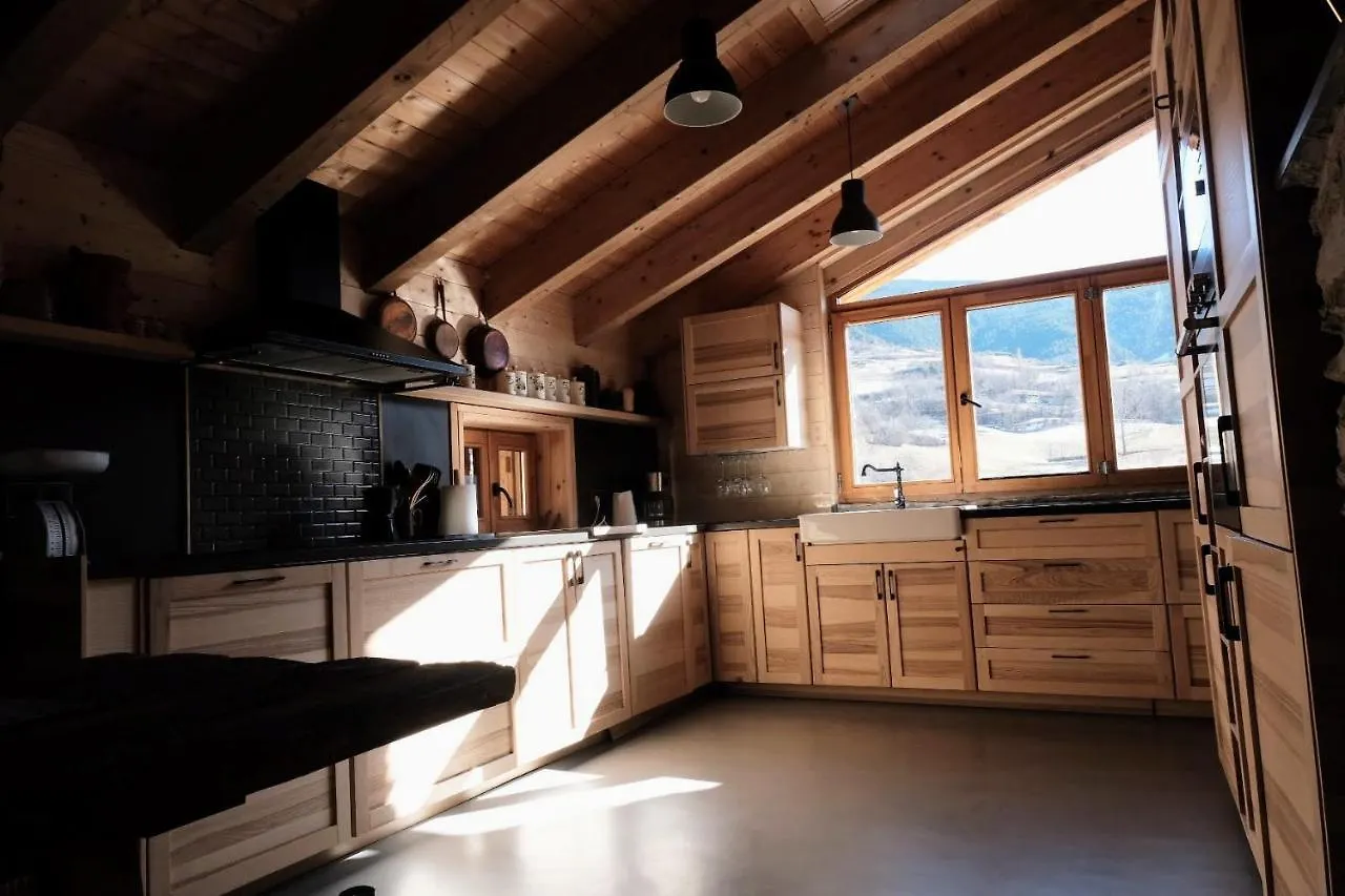 Espectacular Chalet De Montana Pirineos, Burg