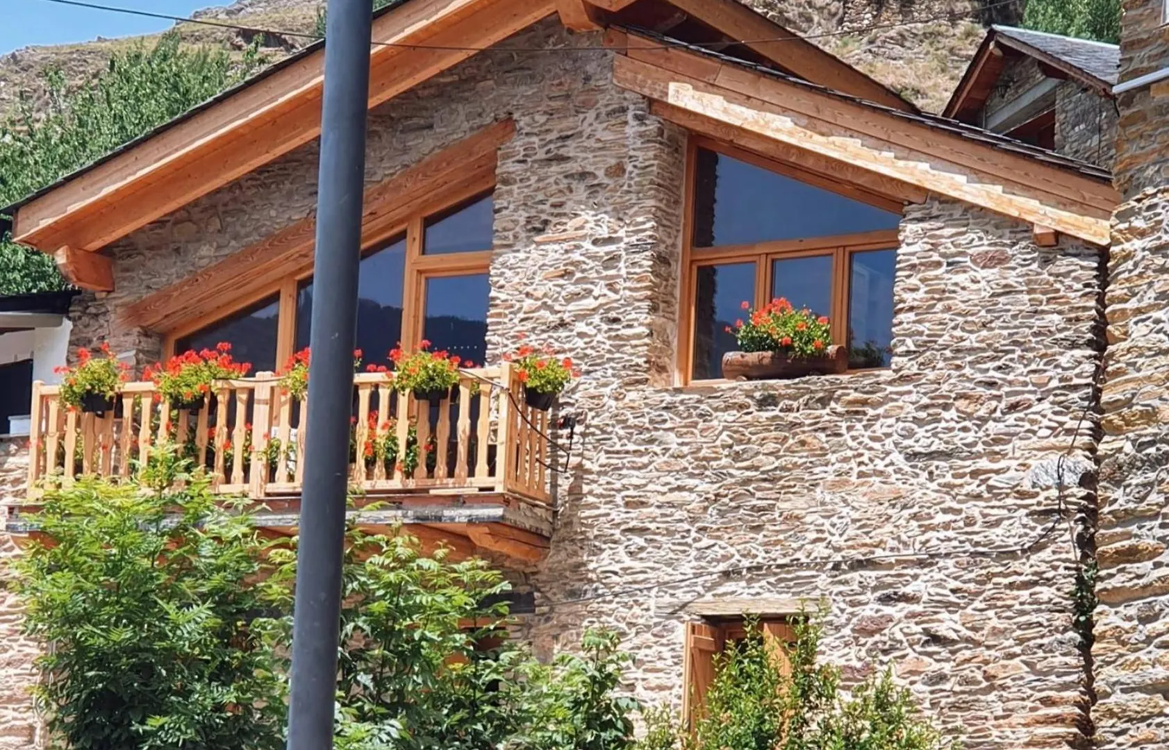 Espectacular Chalet De Montana Pirineos, Burg